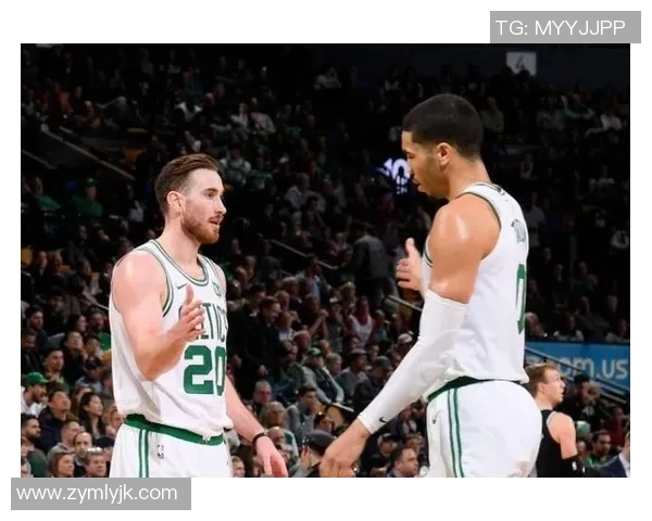 火箭队与活塞队激战正酣谁能在这场对决中笑到最后